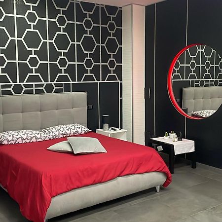 Luxury Suite Mimi Bari Exterior photo